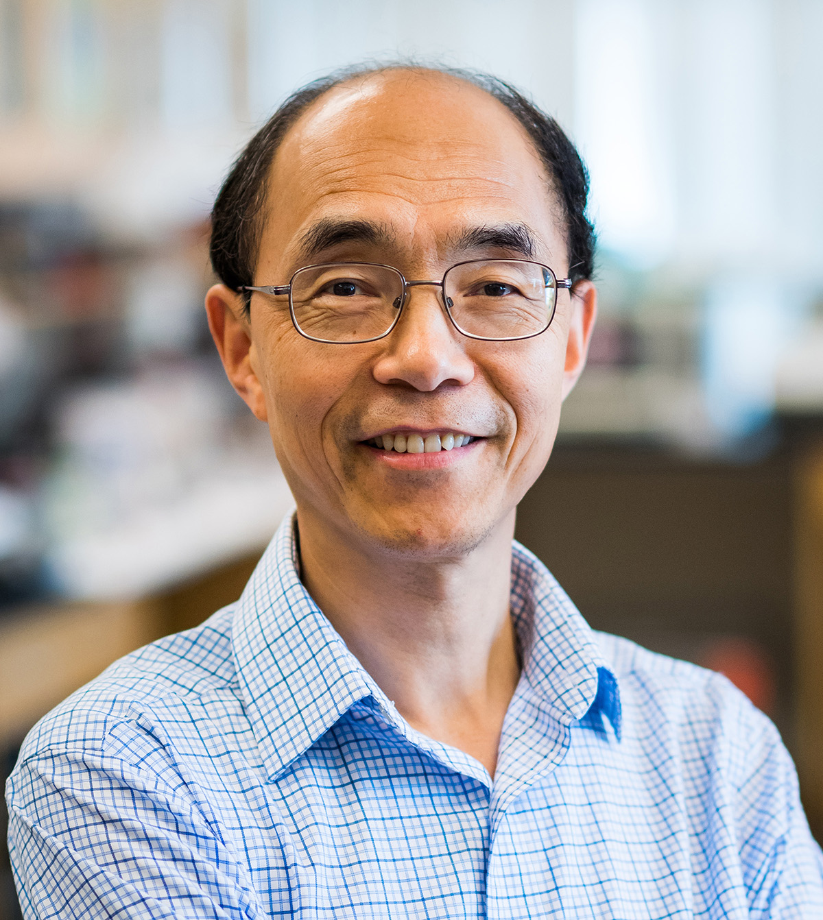 Feng-headshot-2017-2.jpg