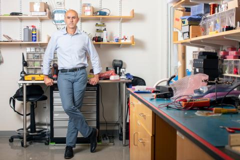 Mehrdad Jazayeri wants to know how our brains model the external world Mehrdad Jazayeri wants to know how our brains model the external world