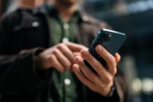 Estimating suicide risk from text
